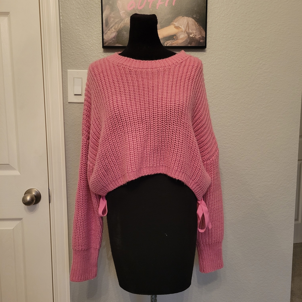 Cinq à Sept Pink Crew Neck Sweater